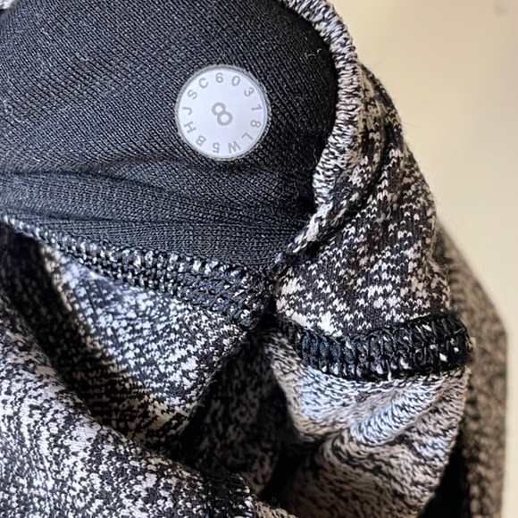 lululemon athletica Black and Gray Leggings - Picture 6 of 7